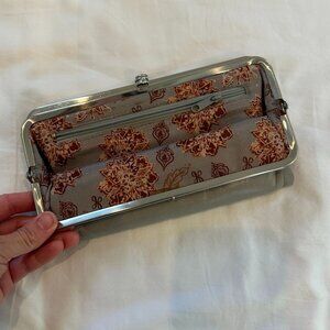 HOBO Lauren Clutch-Wallet
